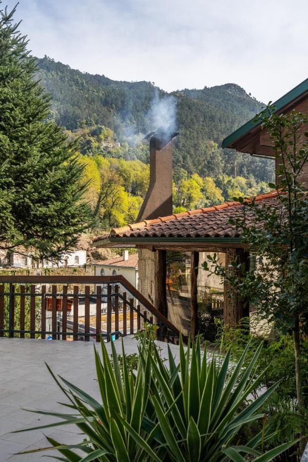 Hotel Carvalho Araujo Geres Exterior photo