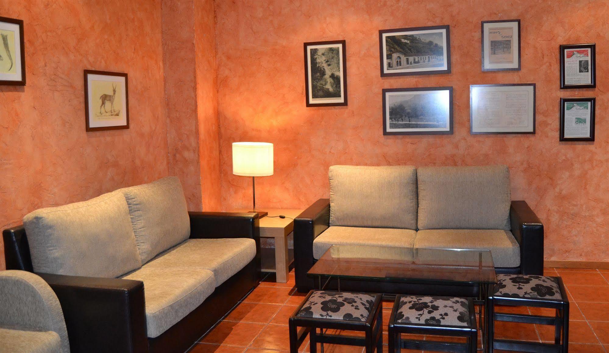Hotel Carvalho Araujo Geres Exterior photo