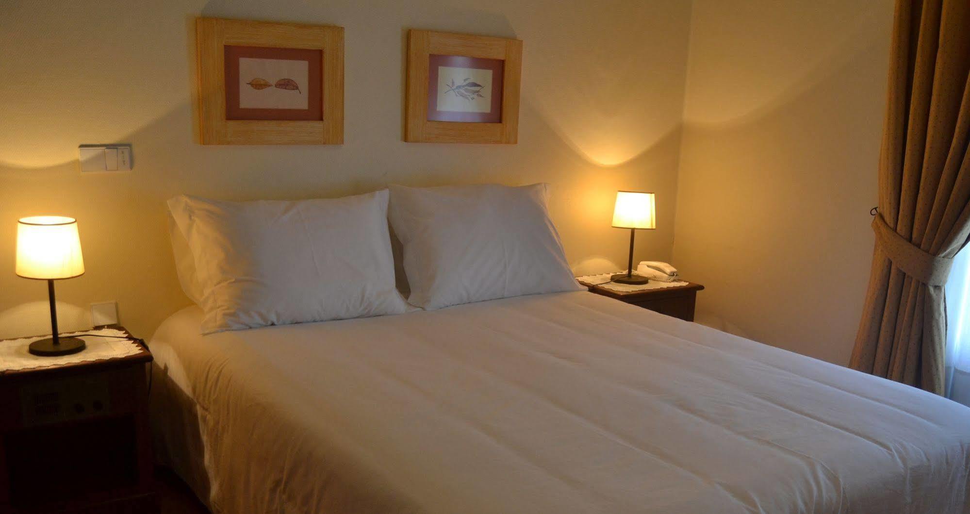 Hotel Carvalho Araujo Geres Exterior photo